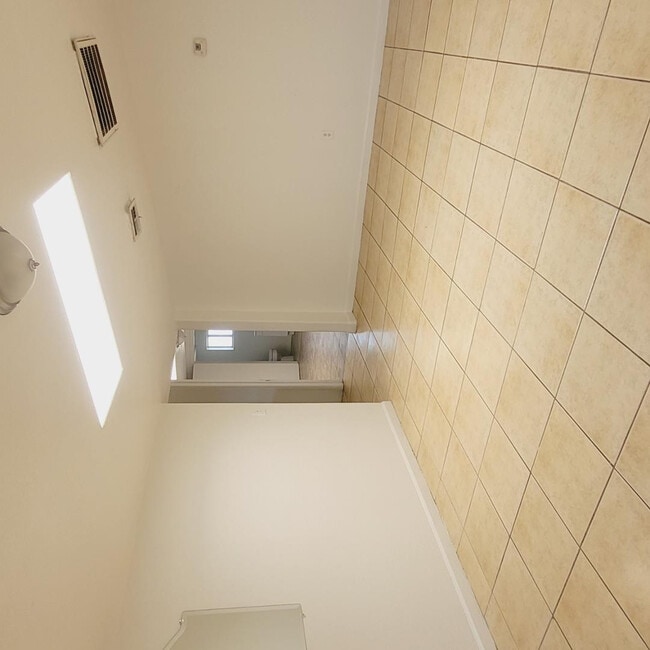 Building Photo - 4412 N 67th Ave