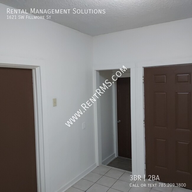 Building Photo - **MOVE-IN SPECIAL**1621 SW Fillmore St - 3...