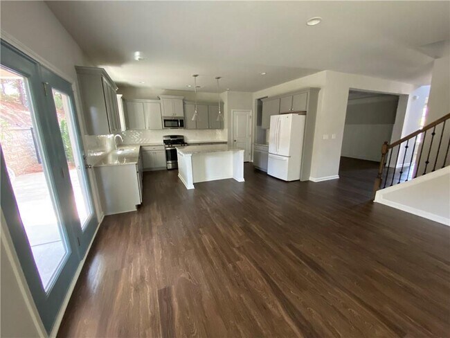 Building Photo - 9095 Maple Run Trail