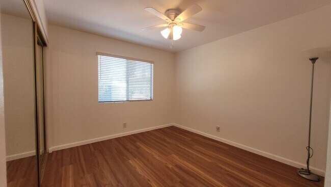 Building Photo - Beautifully Renovated Home In Ramona