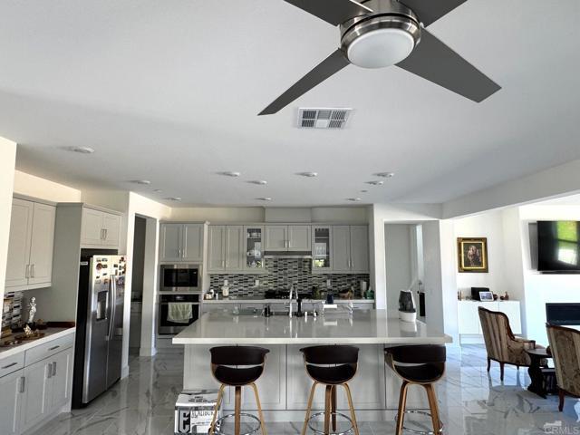 Building Photo - 911 Lindbergh Dr