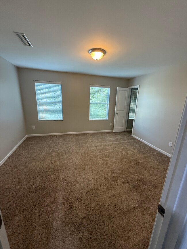 Building Photo - 536 Sansberry Dr