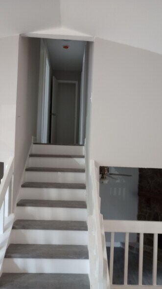 Building Photo - 679 Burnt Creek Dr NW