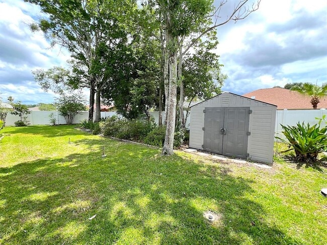 Building Photo - 122 Parkview Dr