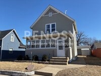 Building Photo - 617 2nd Ave S