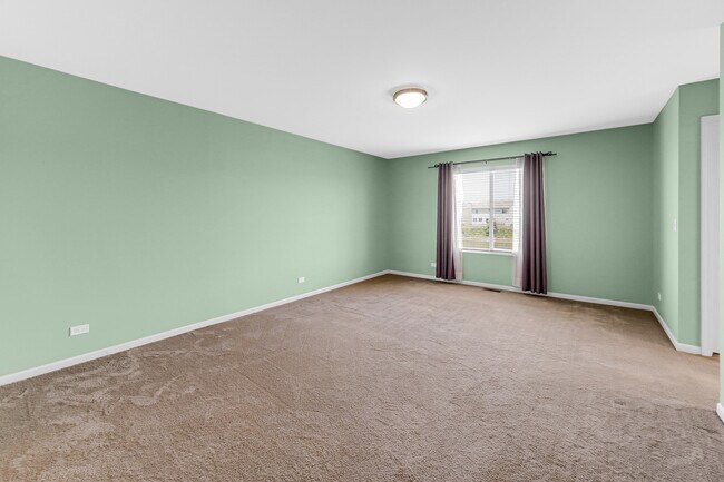 Building Photo - 821 Chopin Pl