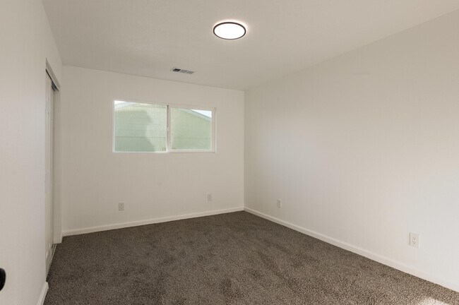 Building Photo - 12008 Golden Gate Ave NE