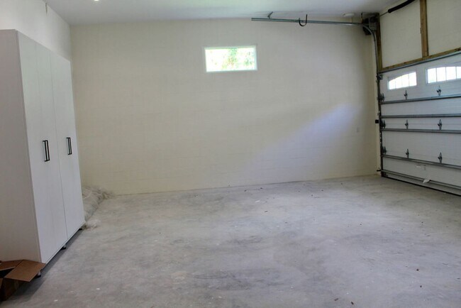 Building Photo - Fully Furnished 3 Bedroom, 3.5 Bath Home with Stunning Intracoastal views with dock