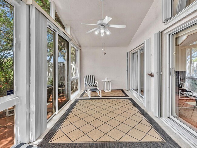 Building Photo - 5856 Seashell Terrace