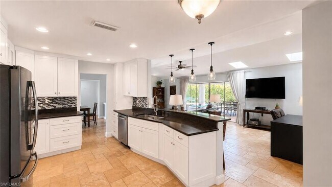 Building Photo - 1089 Nottingham Dr