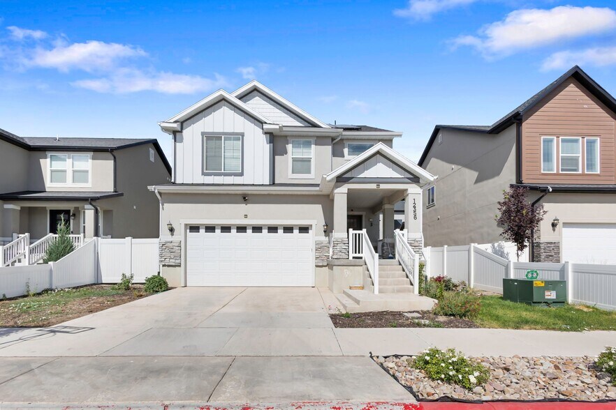 Building Photo - 12356 Eovaldi Ave