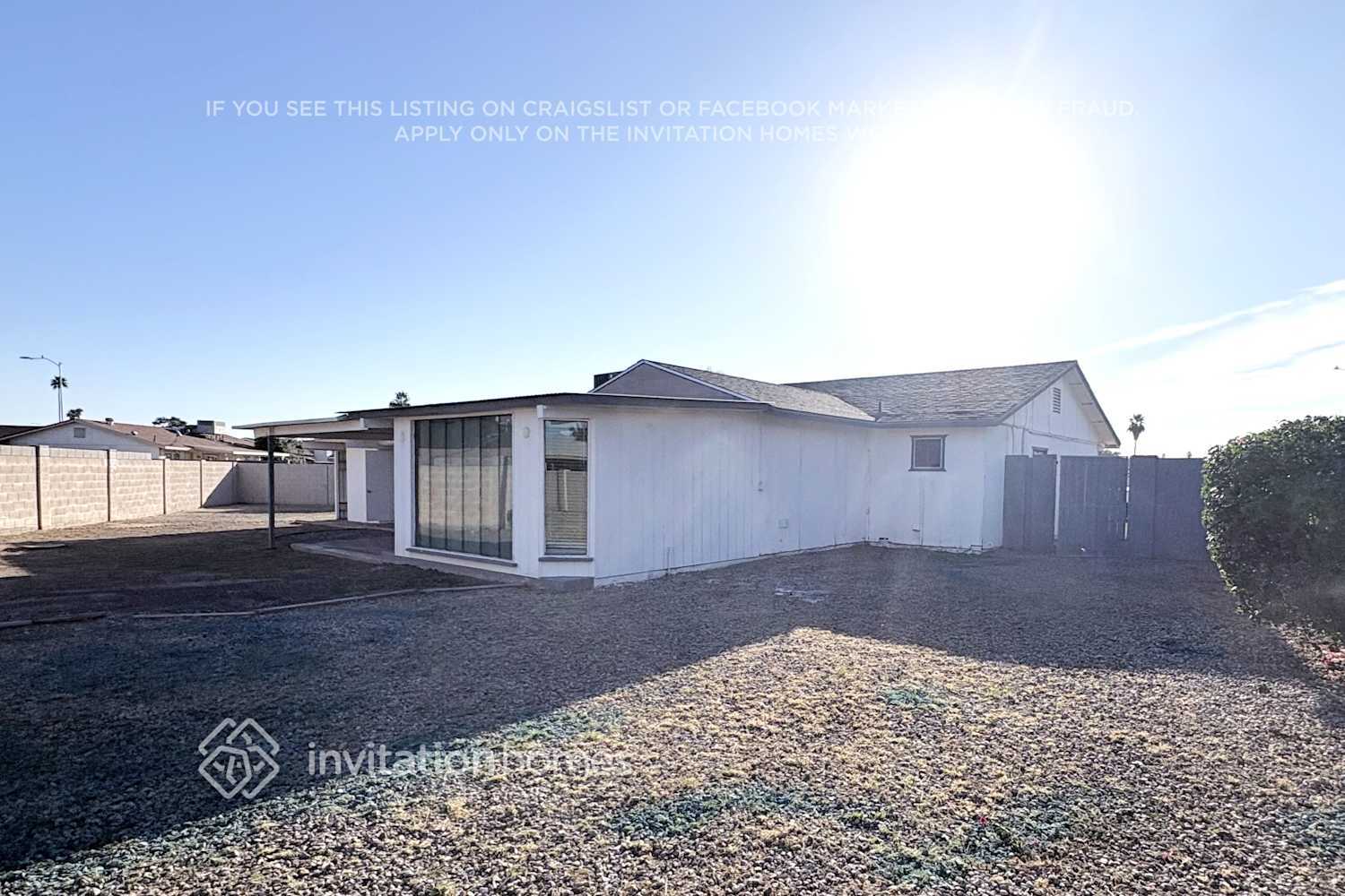 Building Photo - 732 W Flower Ave