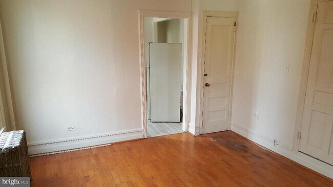 Building Photo - 2316 Poplar St