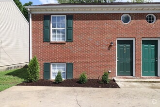 Building Photo - 402 Lakeview Dr