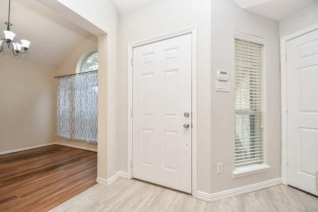 Building Photo - 10614 Sunswept Fields Ln