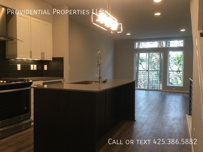 Building Photo - 1571 139th Ln NE