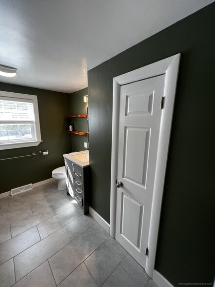 Building Photo - 61 Eugene St