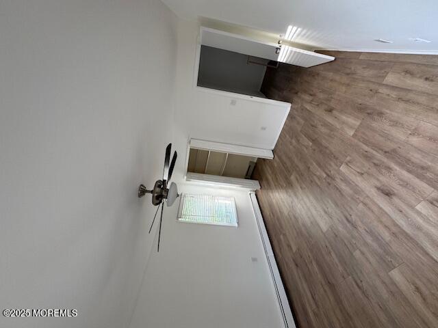 Building Photo - 687 Morford Ave