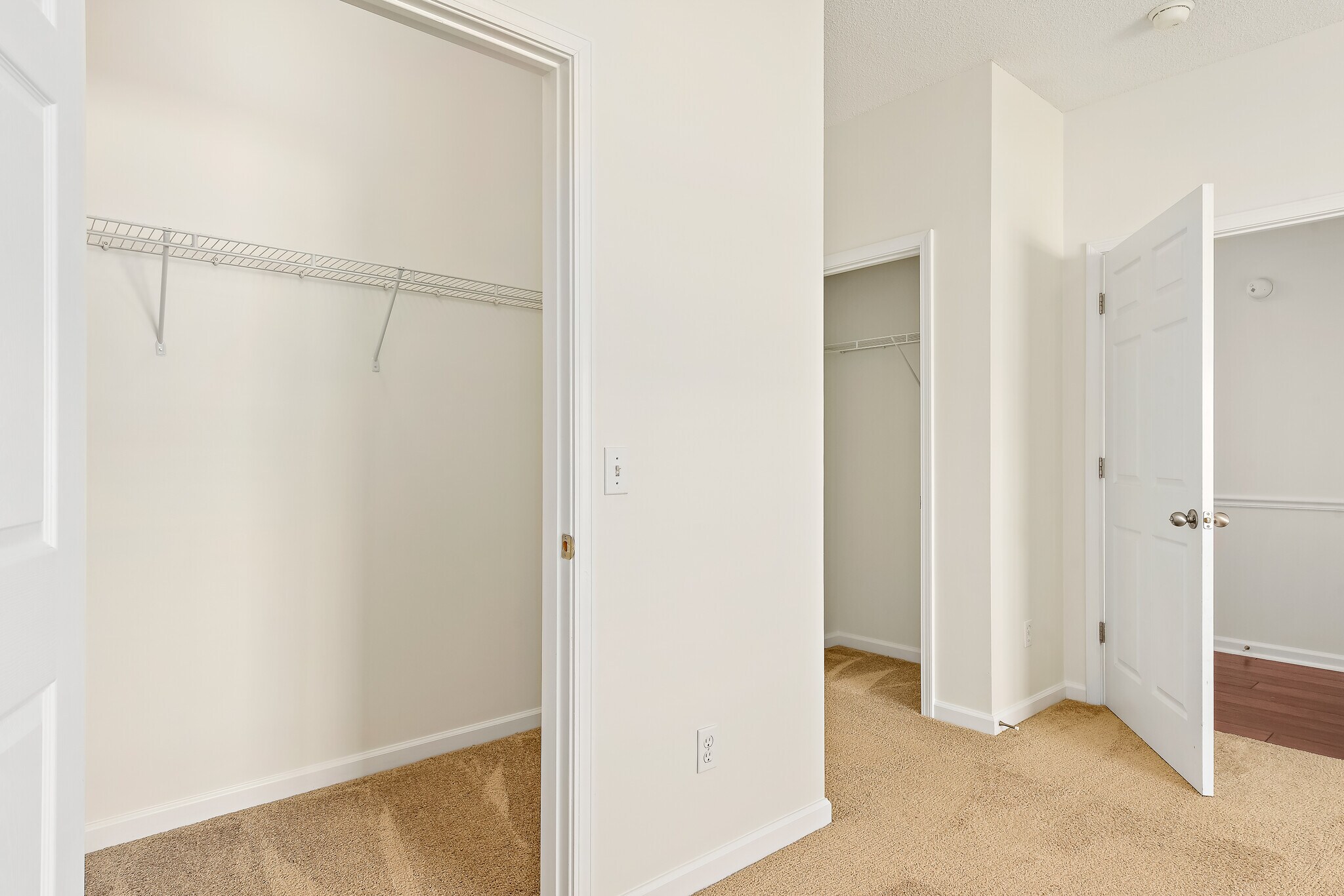 Master Closets - 184 Concord Ave