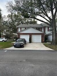 Building Photo - 5163 Lazy Oaks Dr