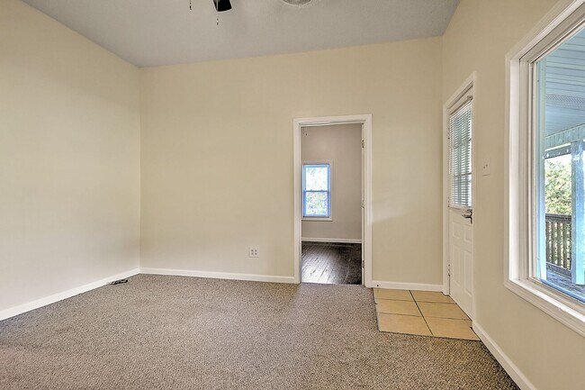 Building Photo - 875 S Pickens Bridge Rd