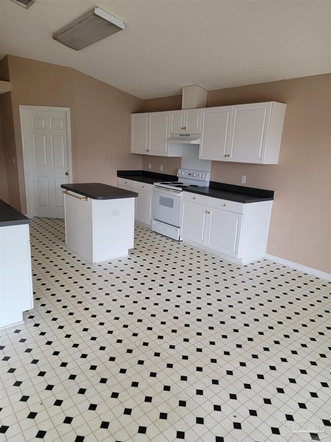 Building Photo - 1135 Halyard Pl