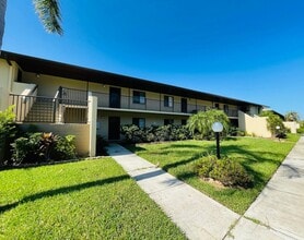Building Photo - **TALA LAKES-55YR COMMUNITY**