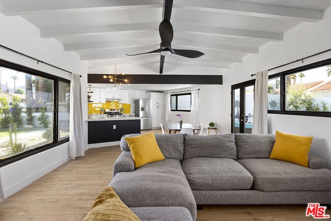 Building Photo - 44251 Russell Ln