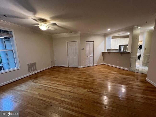 Building Photo - 1320 N Wayne St