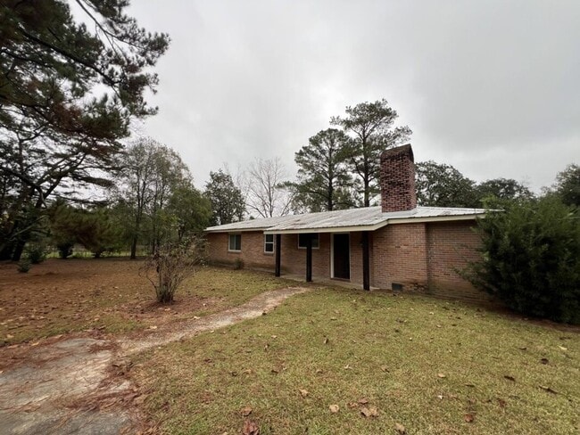 Primary Photo - Spacious 4-bedroom 2.5-bathroom Home with Modern Upgrades