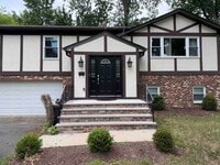 Building Photo - 7 Campi Ct