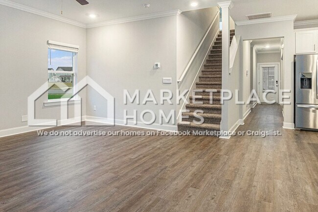 Building Photo - 3335 Meriwether Dr