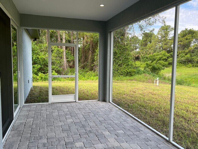 Building Photo - New Build open floor plan 3/2