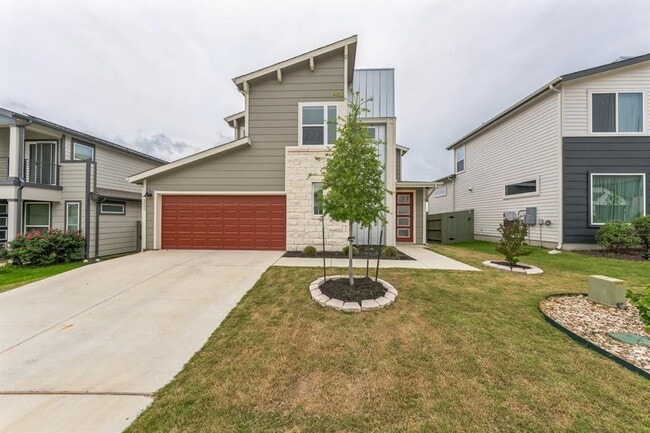 Building Photo - 9800 Evening Canopy Dr