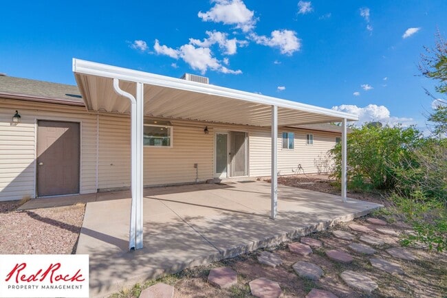 Building Photo - Bright & Spacious 3-Bed, 2-Bath Home in Wa...