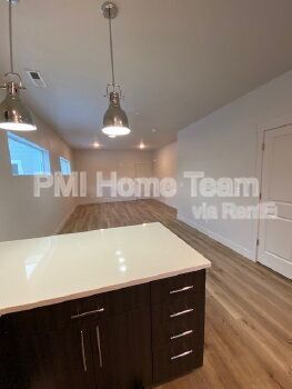 Building Photo - 2874 Kiesel Ave