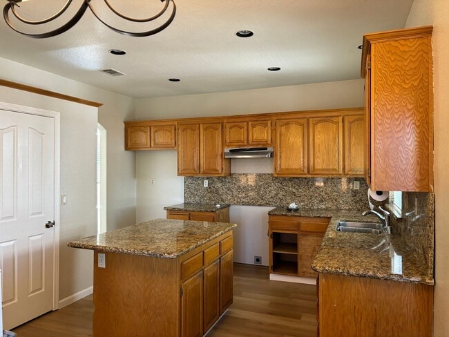 Building Photo - 5021 Chaparral Ct