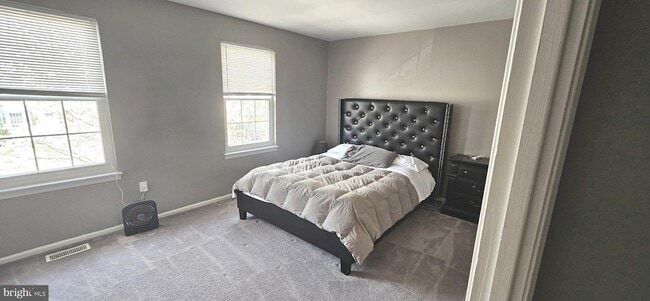 Building Photo - 6266 Ducketts Ln