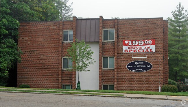 Building Photo - 3305-3307 Jefferson Ave