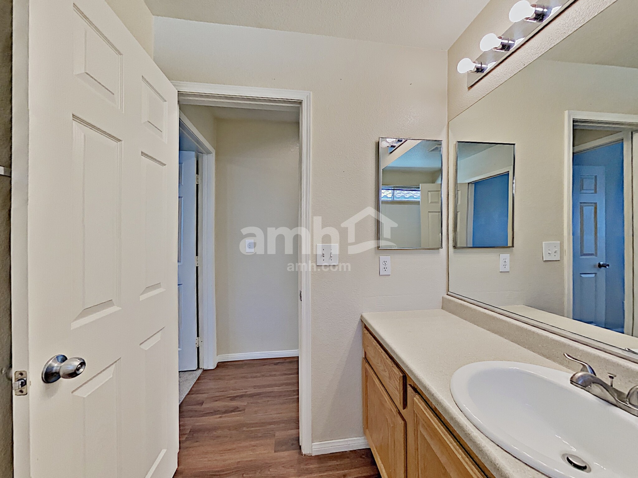 Building Photo - 6526 Brook Cottage Ln