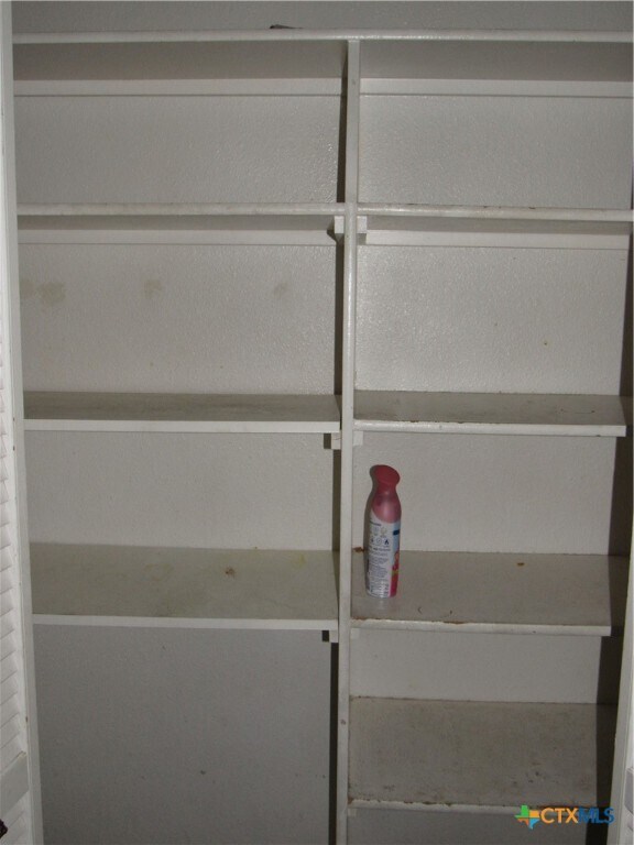 Building Photo - 4802 Shawn Dr