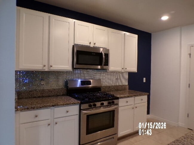 Building Photo - Riviera Bella - River Community Welcome to your new home!  CALL Sheila 407-687-7900