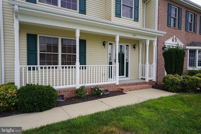 Building Photo - 1331 Aspen Dr