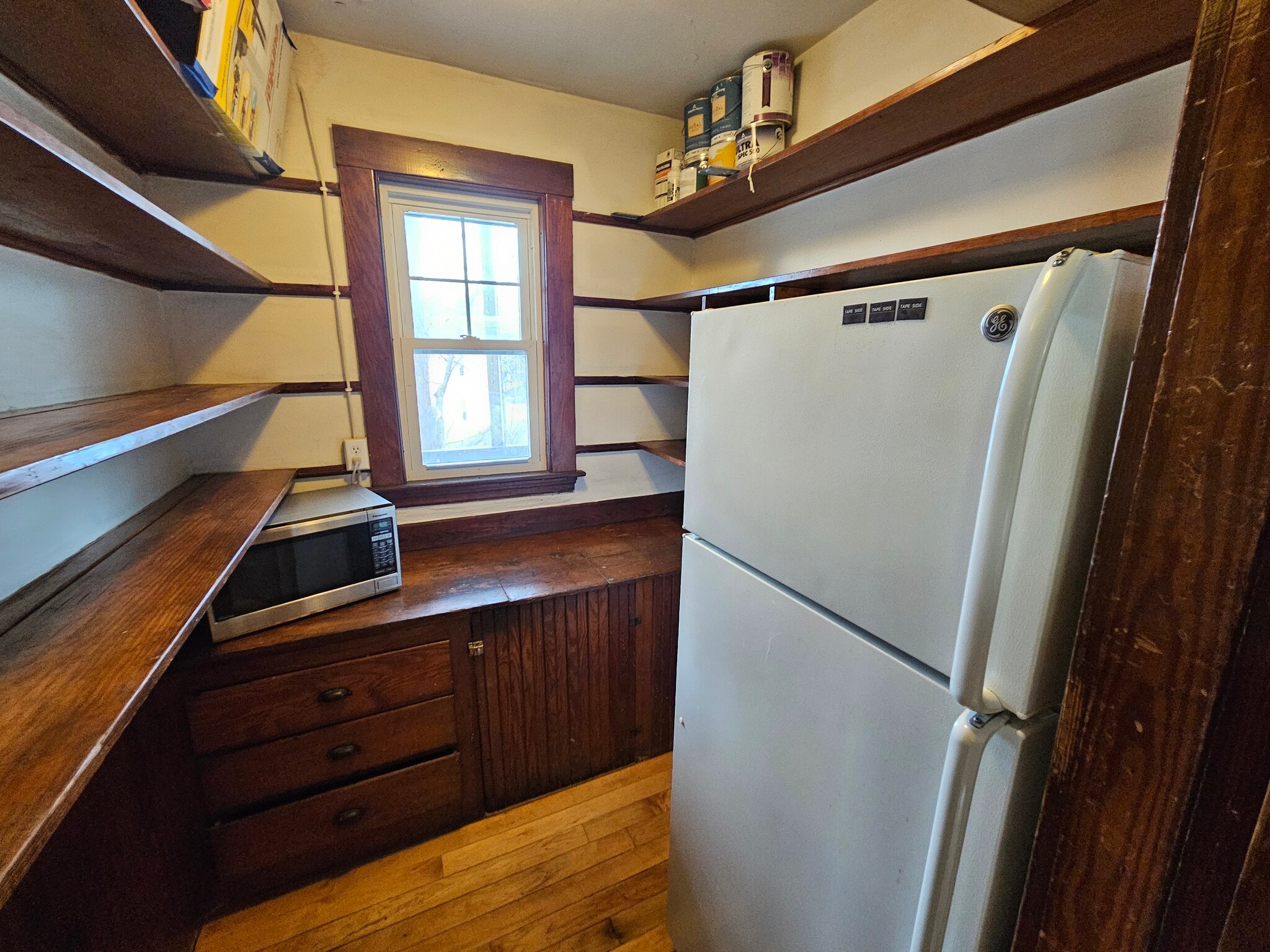 Building Photo - 82 Walnut St