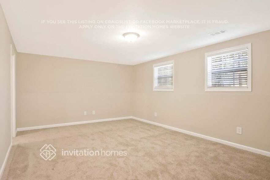 Building Photo - 5255 Sweet Air Ln