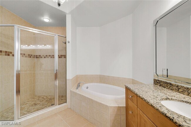 Building Photo - 10733 Mirasol Dr