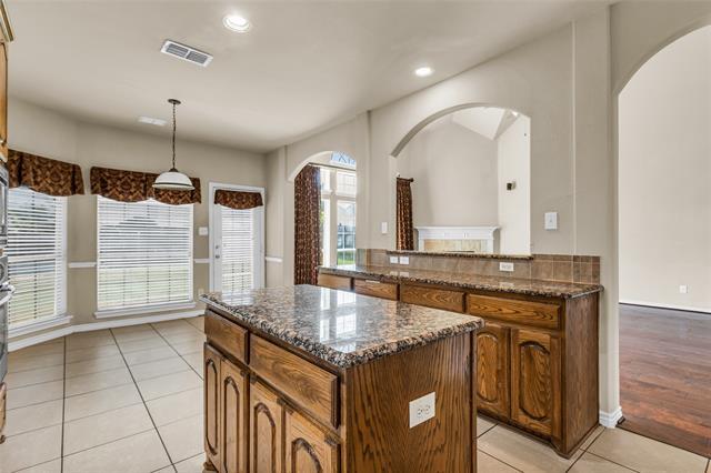 Building Photo - 5013 Sunwood Cir