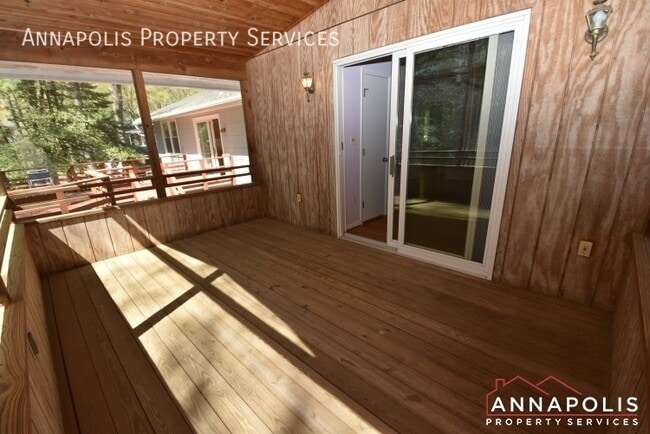 Building Photo - 378 Harwin Dr