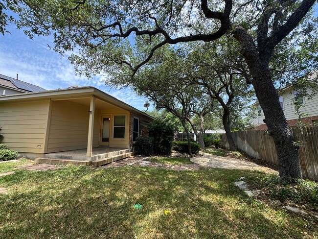 Building Photo - 20502 Wild Springs Dr