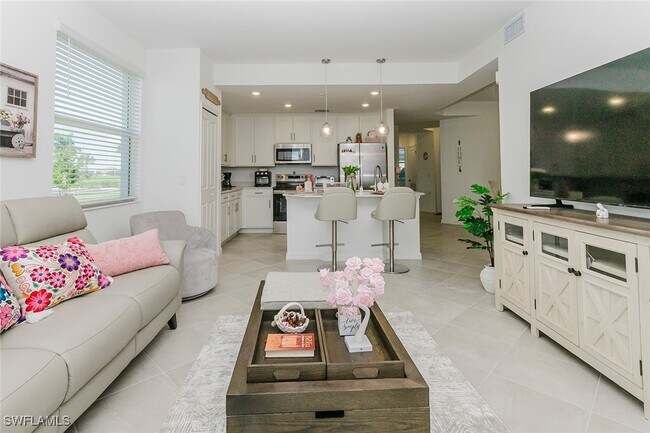 Building Photo - 5555 Double Eagle Cir